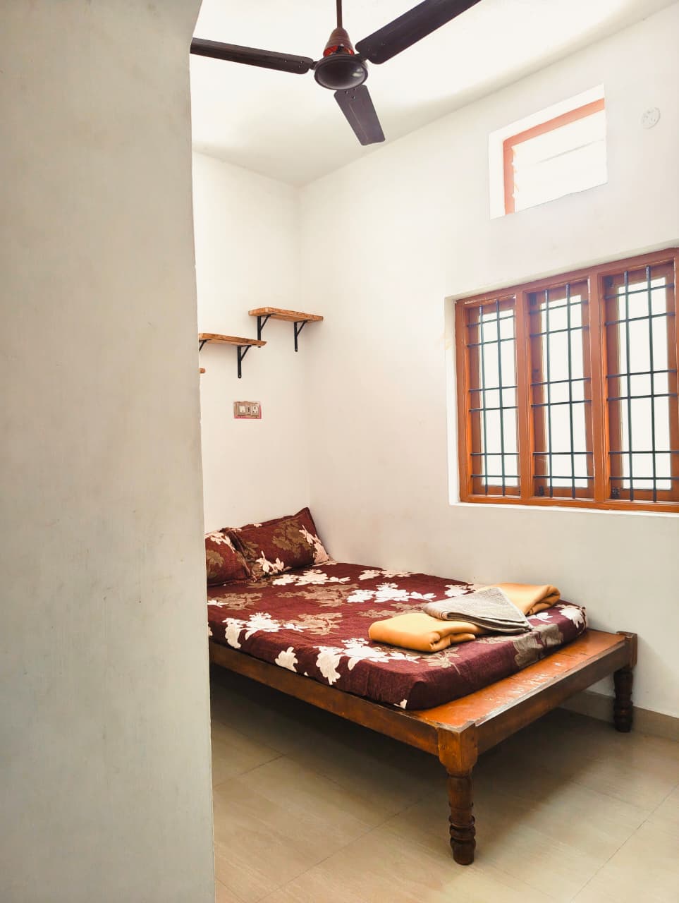 Auro Point premium stay